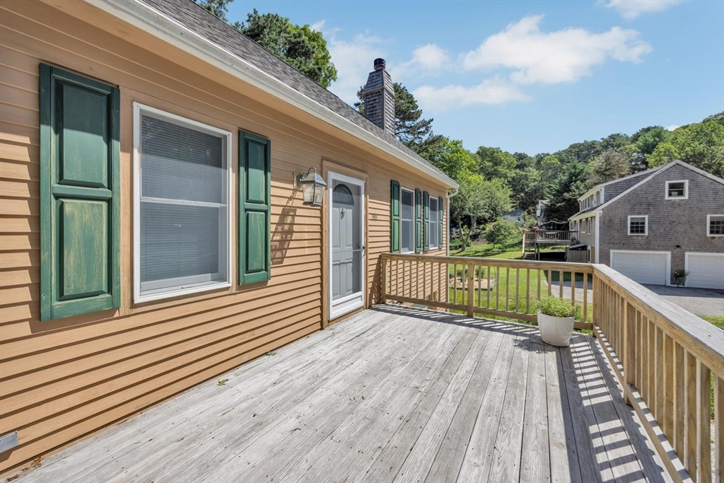 193 Wayside Road Brewster, MA 02645 - Photo 2 of 31 Gallery Image 2