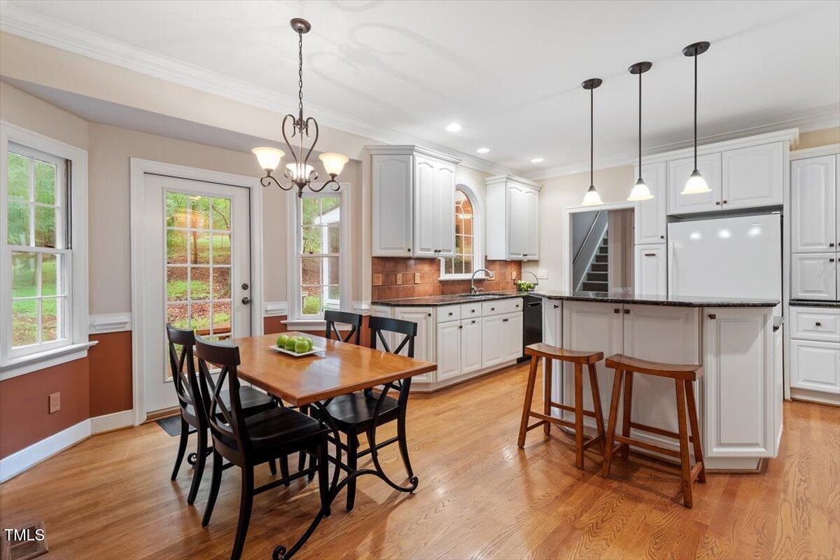 12329 Whartons Way Raleigh, NC 27613 - Photo 9 of 51 Kitchen