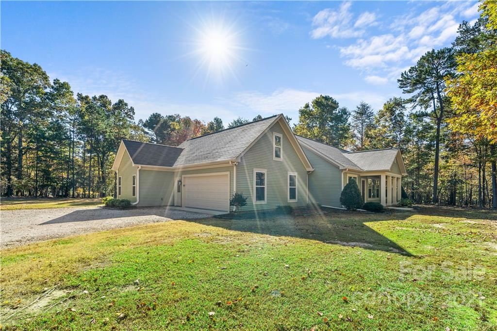 6401 Old Ridge Road Waxhaw, NC 28173 - Photo 2 of 46 Gallery Image 2