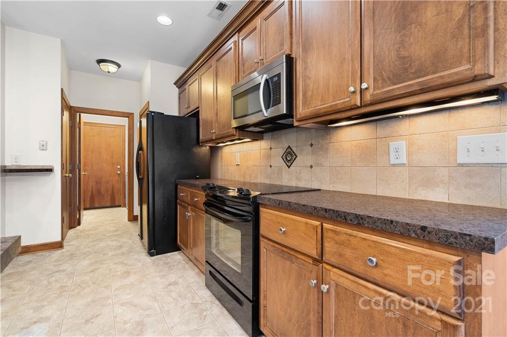 6401 Old Ridge Road Waxhaw, NC 28173 - Photo 12 of 46 Gallery Image 12