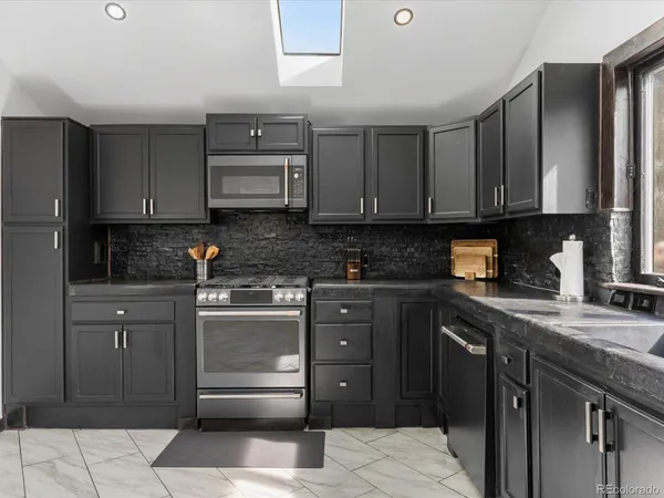 $500,000 | 11794 West 13th Avenue, Lakewood, CO 80401