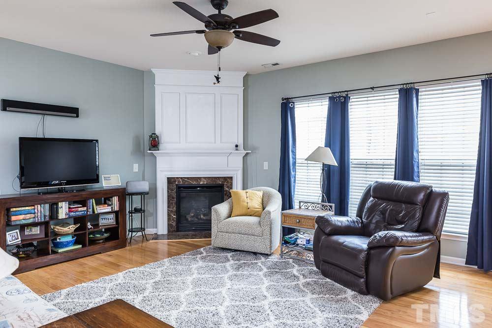 8225 Pilots View Drive Raleigh, NC 27617 - Photo 3 of 20 Bright and sunny with abundant furniture options!