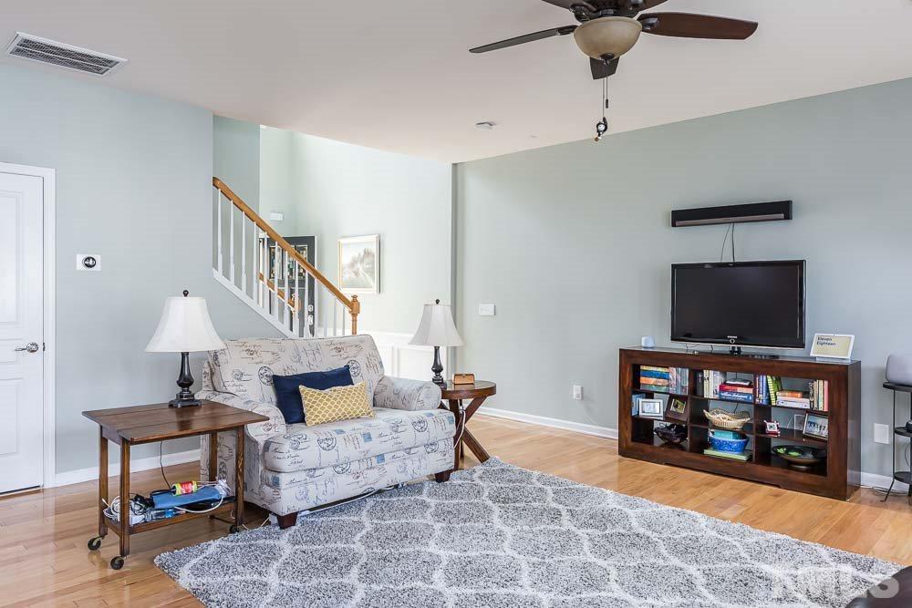 8225 Pilots View Drive Raleigh, NC 27617 - Photo 4 of 20 Hardwoods, super flexible, neutral paint, smooth ceilings, and GOOGLE SMART technology!