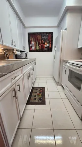 $110,000 | 2112 Newport U, Unit 2112, Deerfield Beach, FL 33442