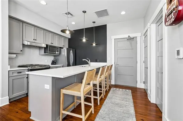 $390,000 | 1215 Louisiana Avenue, Unit 306, New Orleans, LA 70115