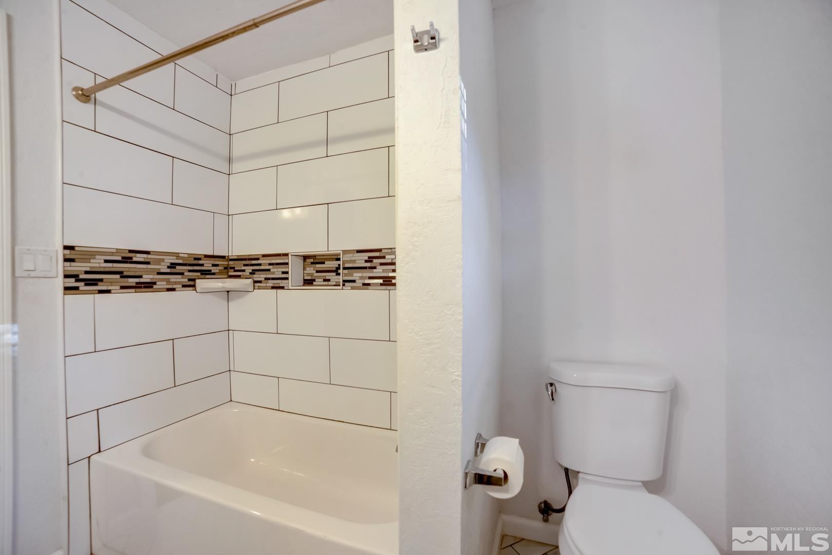 2750 West Moana Lane Reno, NV 89509 - Photo 17 of 33 Photo 17