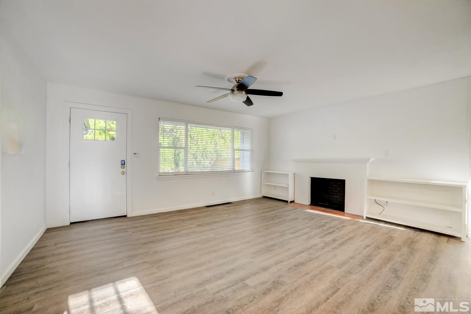 2750 West Moana Lane Reno, NV 89509 - Photo 7 of 33 Photo 7