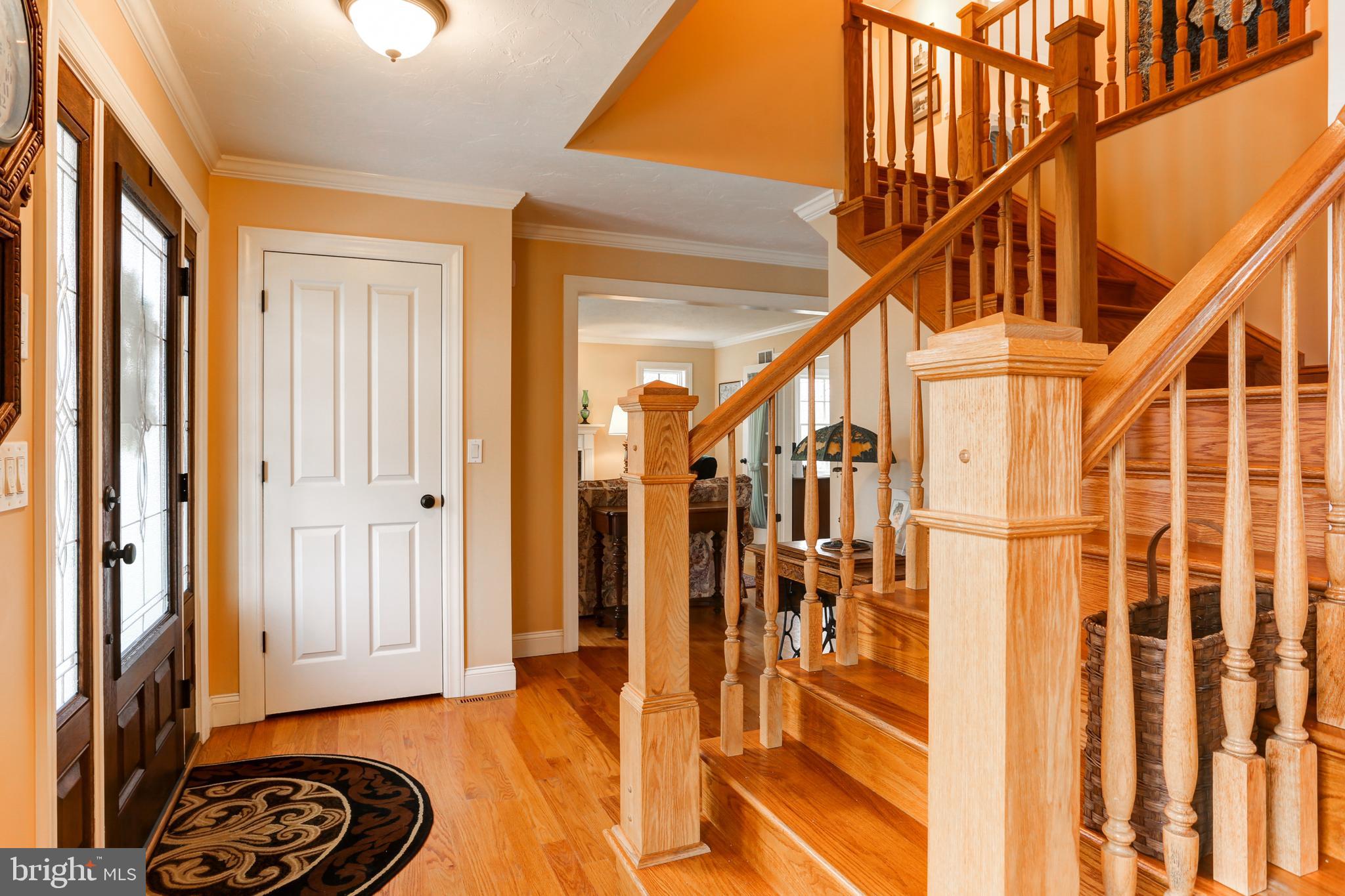 667 South River Road Halifax, PA 17032 - Photo 5 of 82 Foyer
