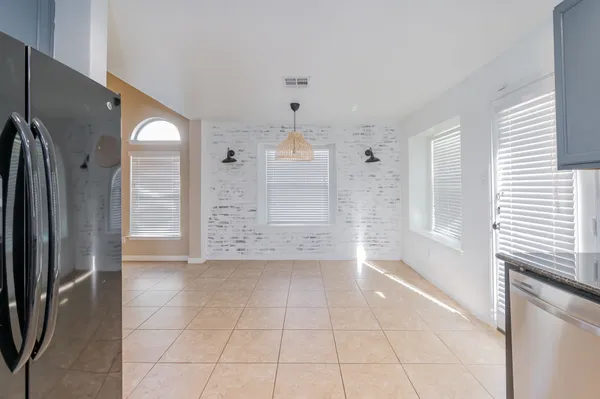 $1,950 | 146 Linden Lane, San Marcos, TX 78666