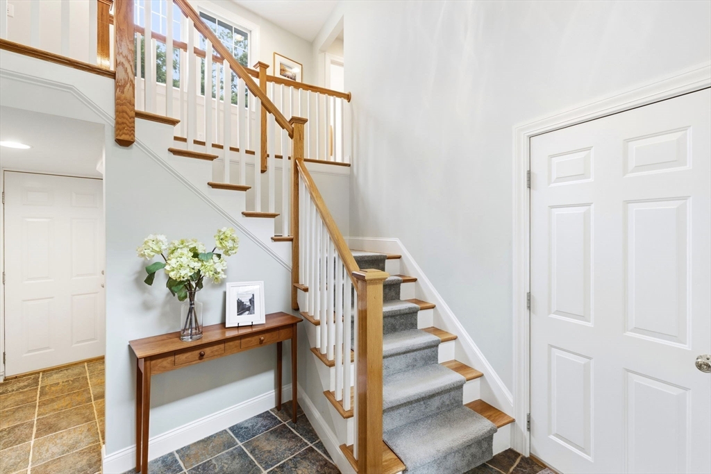 42 Cutler Road Andover, MA 01810 - Photo 5 of 33