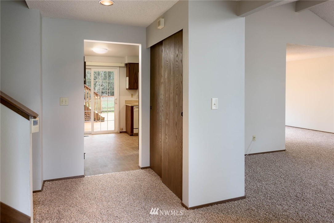 2307 Southeast 21st Street Renton, WA 98055 - Photo 20 of 22