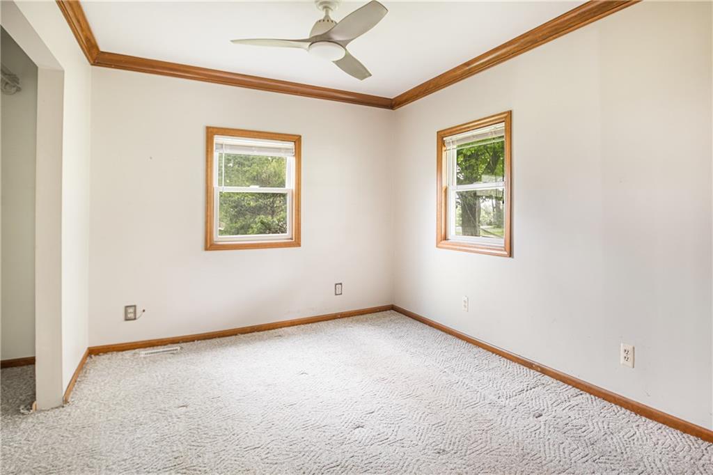 5261 Richland Road Gibsonia, PA 15044 - Photo 8 of 22