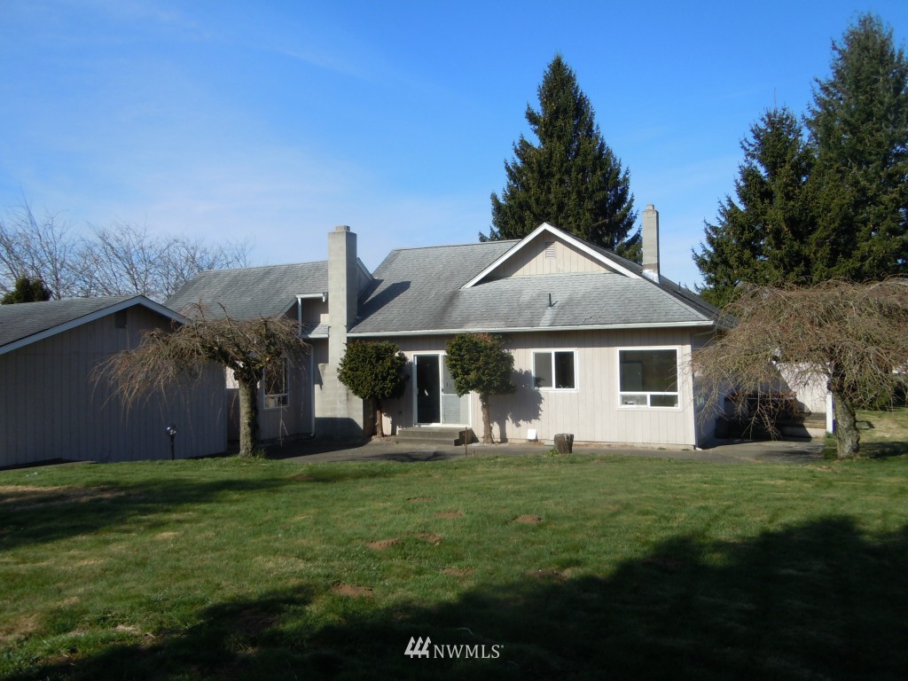 405 East Hemmi Road Lynden, WA 98264 - Photo 1 of 24 Gallery Image 1