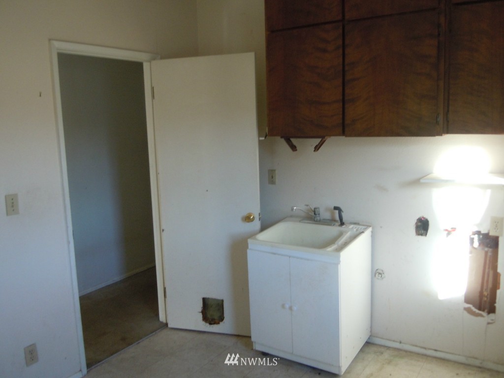 405 East Hemmi Road Lynden, WA 98264 - Photo 11 of 24 Gallery Image 11
