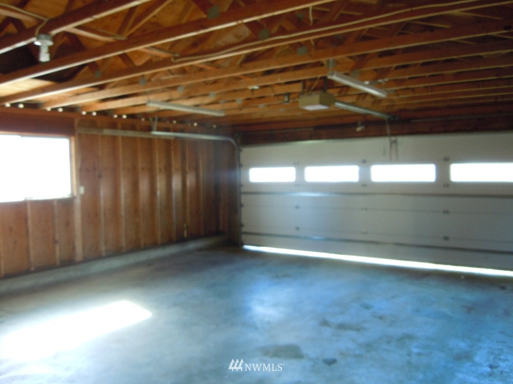 405 East Hemmi Road Lynden, WA 98264 - Photo 13 of 24 Gallery Image 13