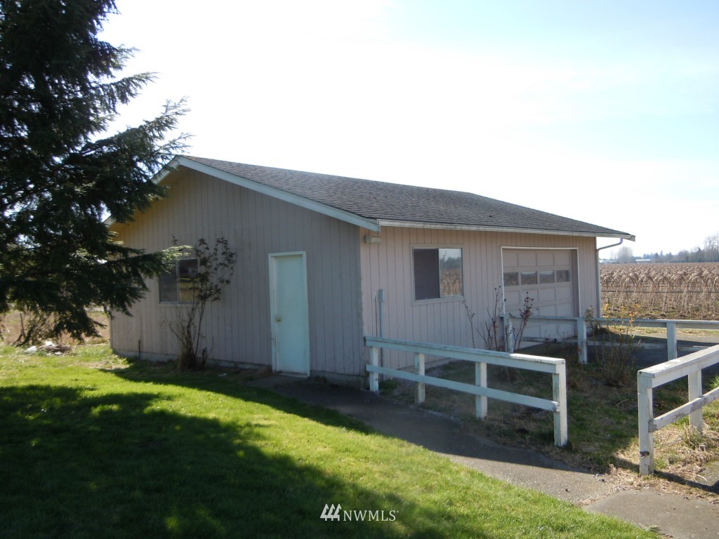 405 East Hemmi Road Lynden, WA 98264 - Photo 14 of 24 Gallery Image 14