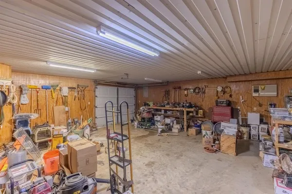 $1,500,000 | 166 County Road 2112, Pittsburg, TX 75686