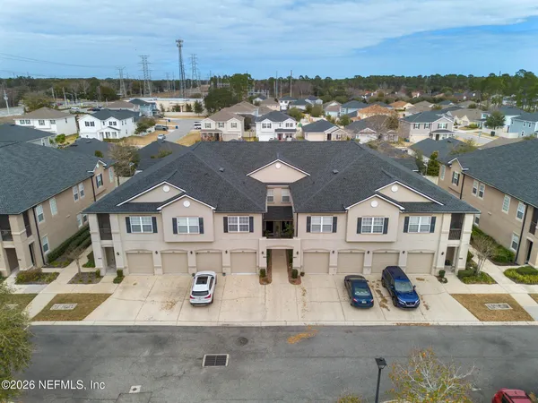 $1,950 | 12301 Kernan Forest Boulevard, Unit 801, Jacksonville, FL 32225