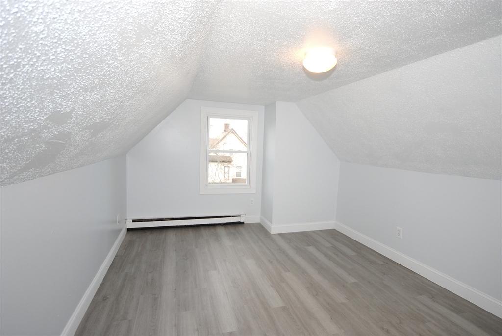 72 Hall Street Springfield, MA 01108 - Photo 32 of 36