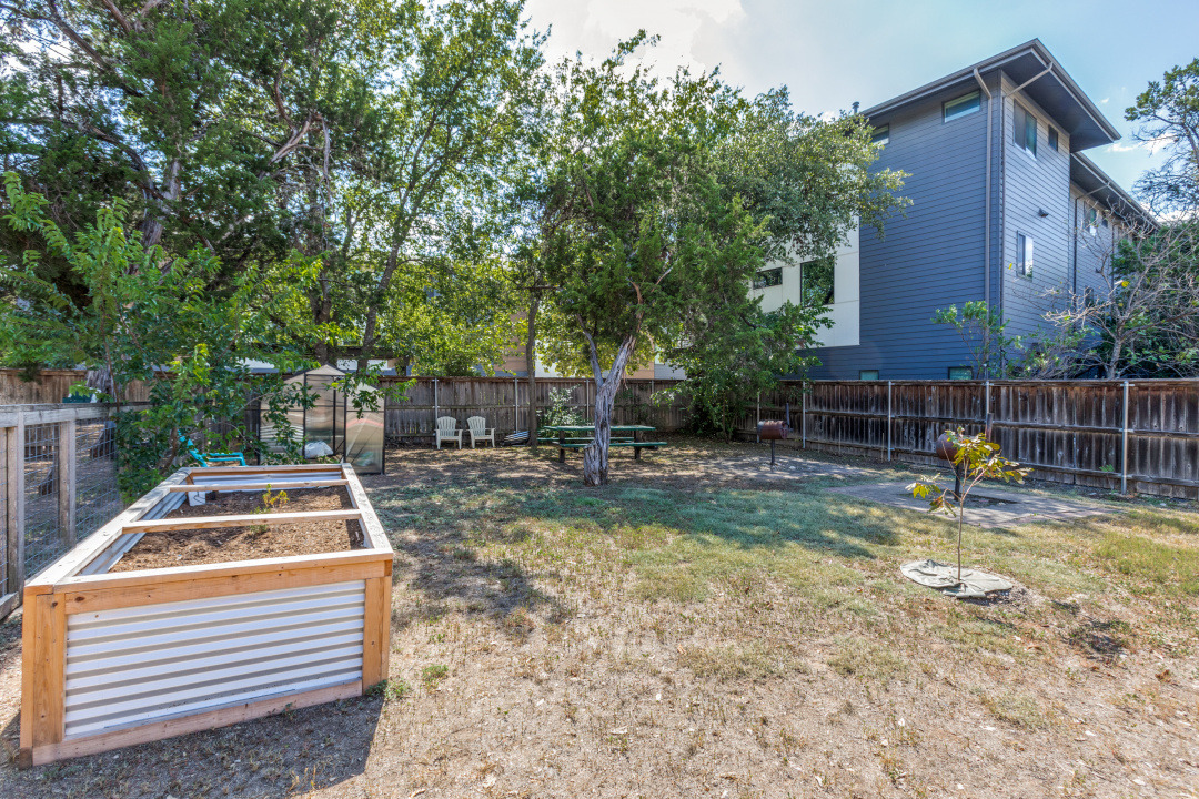 3604 Clawson Road, Unit 202 Austin, TX 78704 - Photo 21 of 23 a view of a yard with a patio