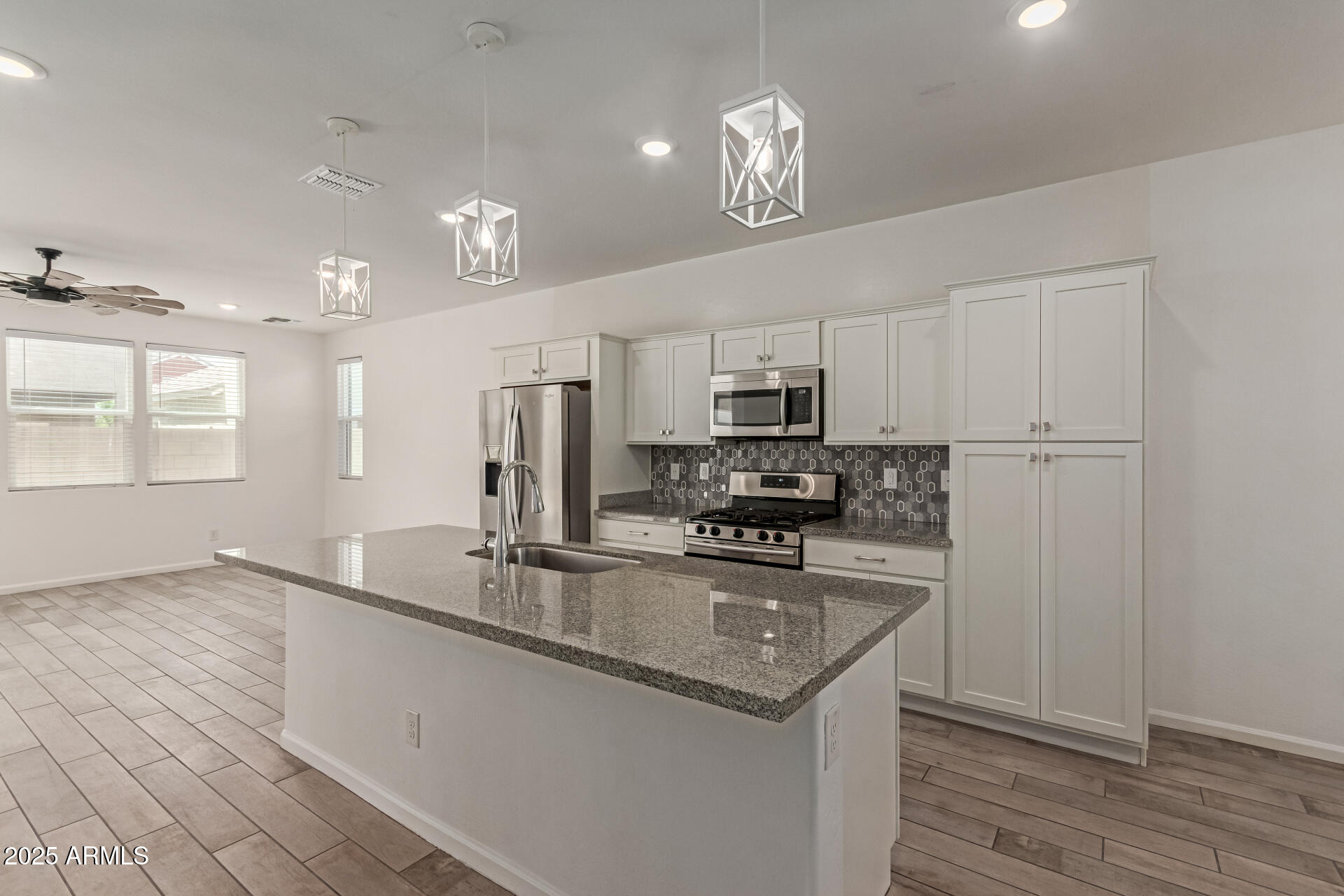 1857 West 22nd Avenue Apache Junction, AZ 85120 - Photo 6 of 32 07 - 22nd