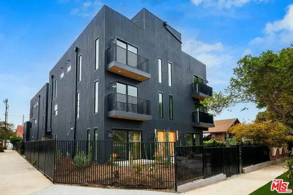 $5,250 | 6112 Meridian Street, Los Angeles, CA 90042
