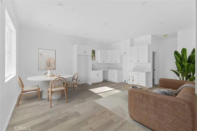 $4,250 | 8512 Wilbur Avenue, Northridge, CA 91324