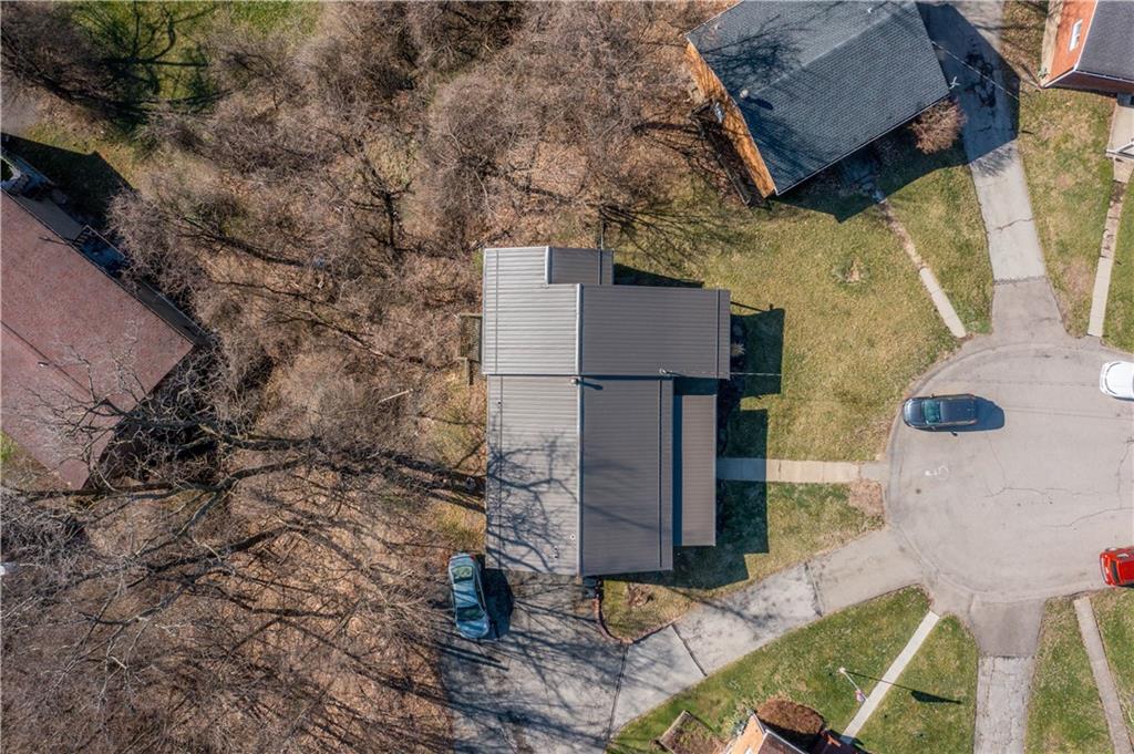 4 Ann Street Carnegie, PA 15106 - Photo 25 of 29