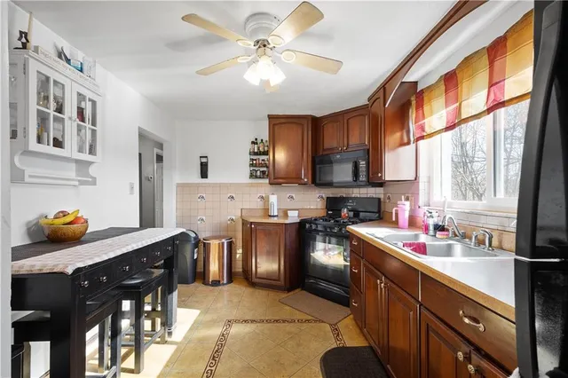 $234,900 | 4 Ann Street, Carnegie, PA 15106