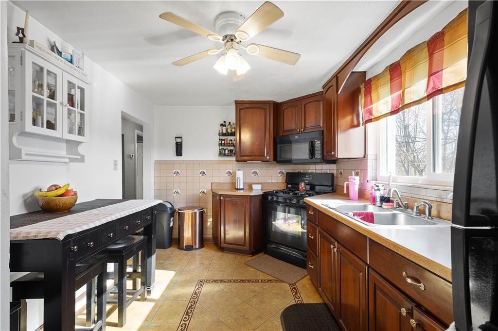 4 Ann Street Carnegie, PA 15106 - Photo 10 of 29