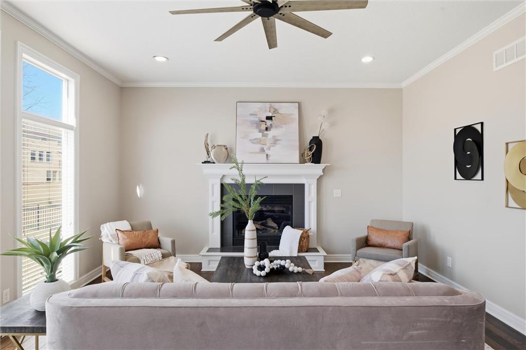 2236 Southwest HawkView Road Lee's Summit, MO 64082 - Photo 11 of 40