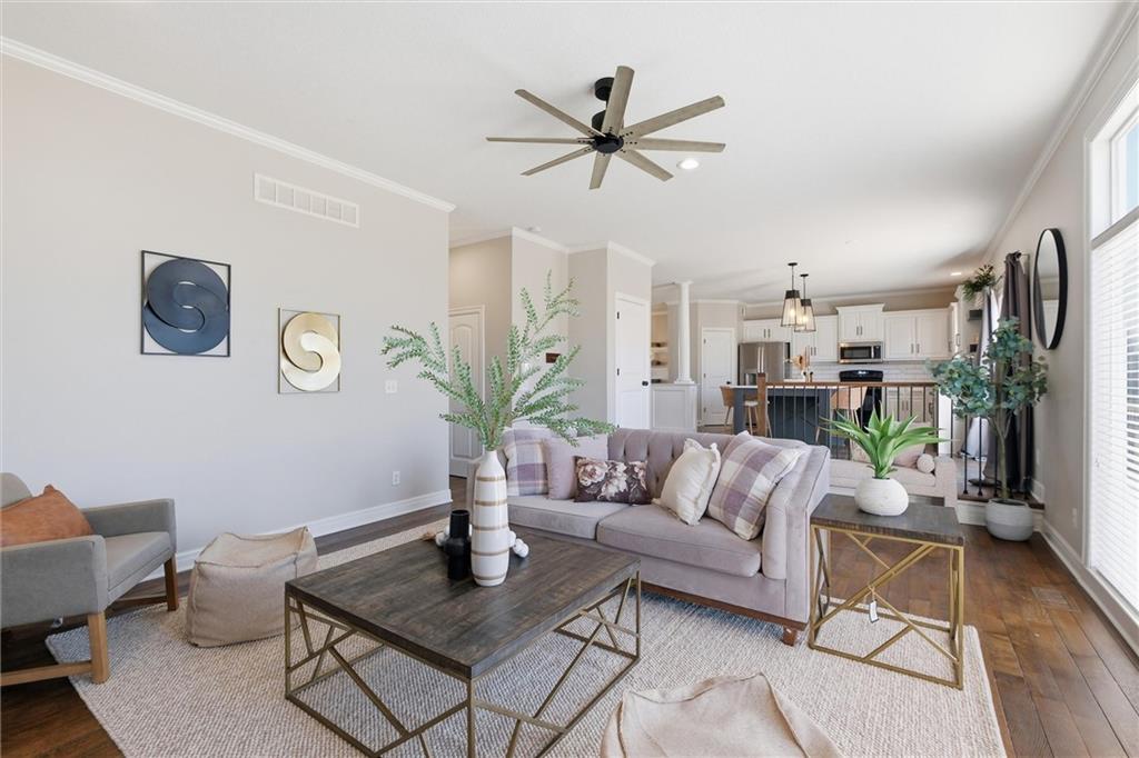 2236 Southwest HawkView Road Lee's Summit, MO 64082 - Photo 12 of 40