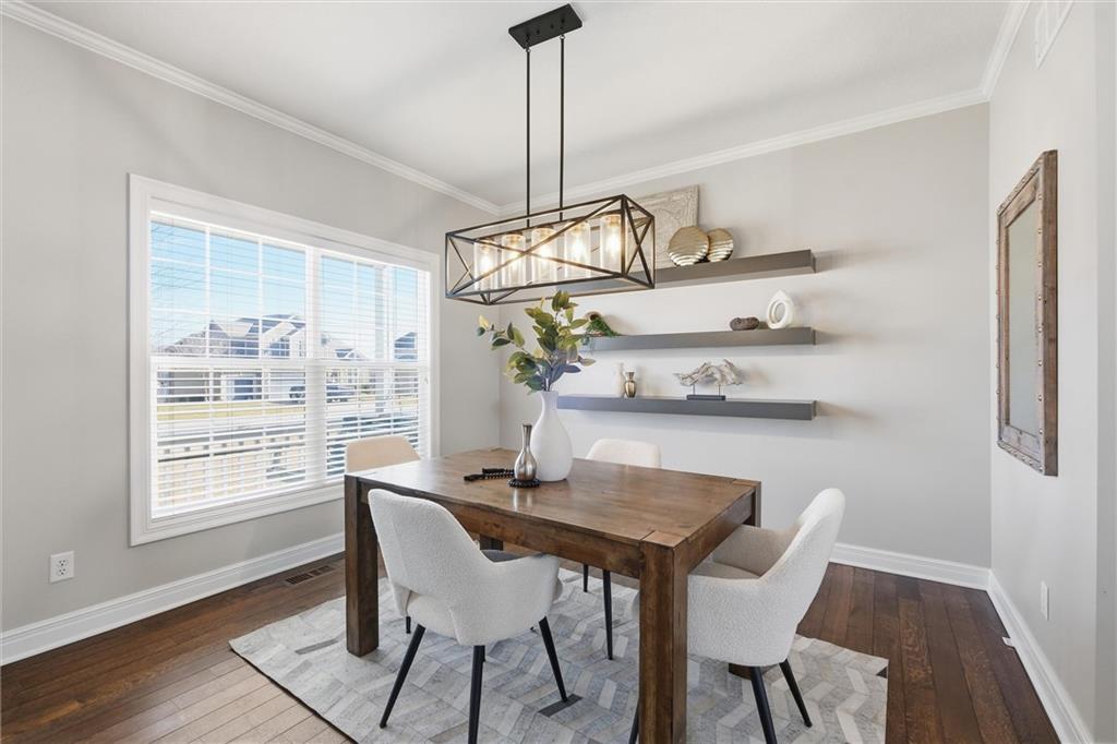 2236 Southwest HawkView Road Lee's Summit, MO 64082 - Photo 14 of 40