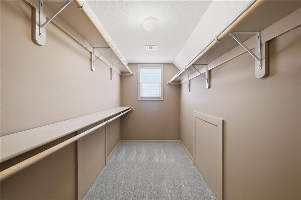 2236 Southwest HawkView Road Lee's Summit, MO 64082 - Photo 24 of 40