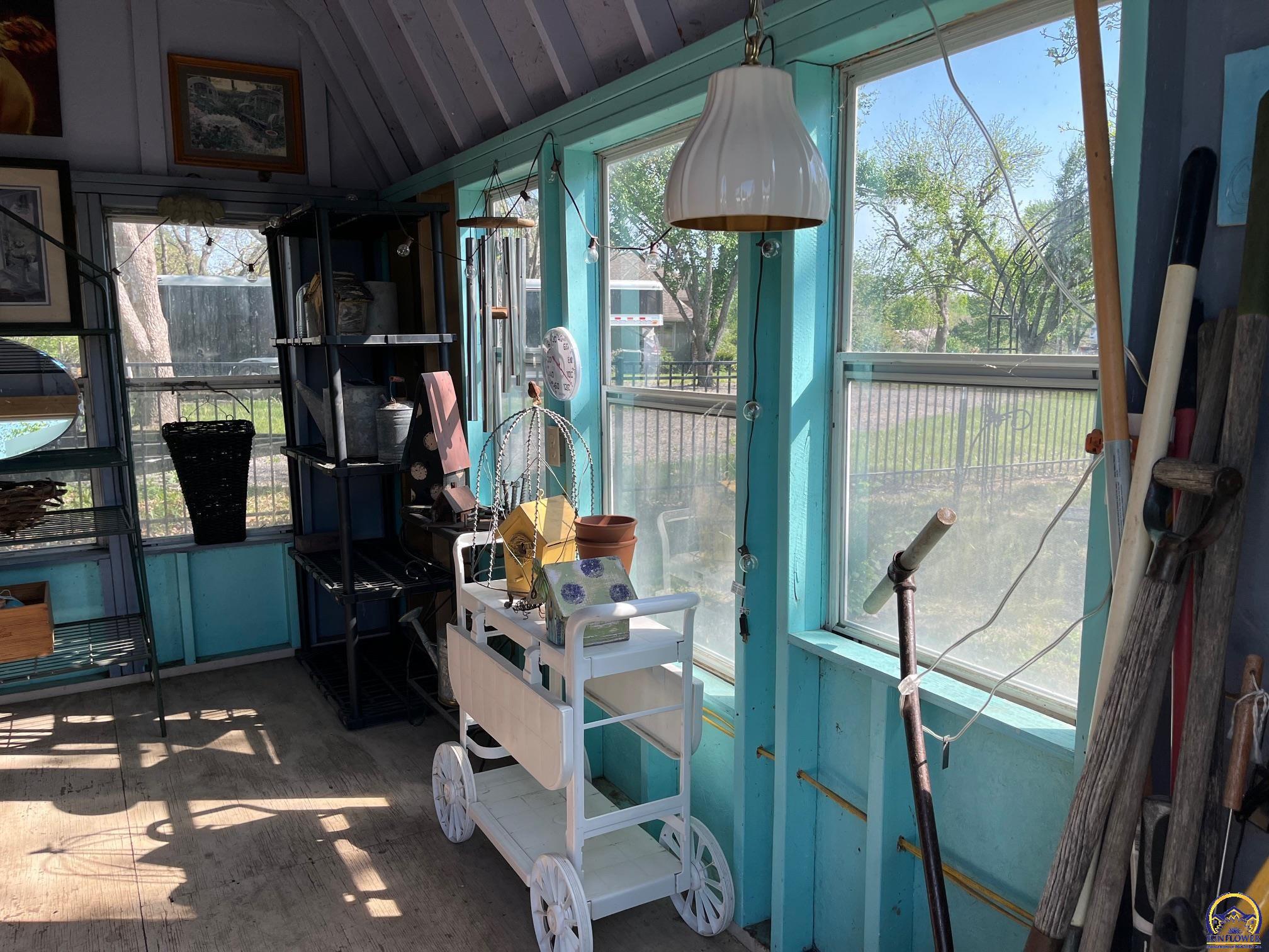 3808 Southwest Canterbury Town Road Topeka, KS 66610 - Photo 34 of 38