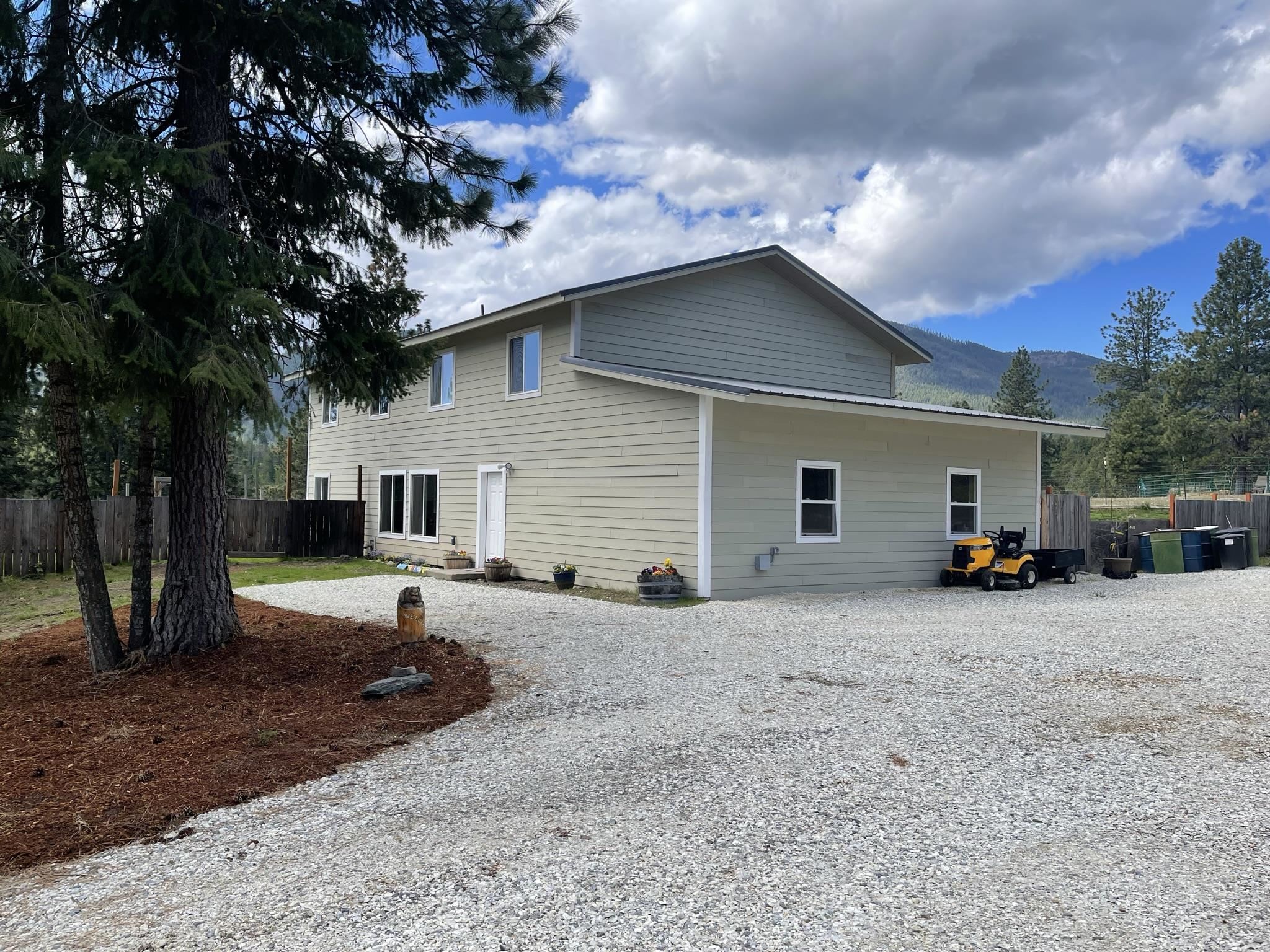 1933 Timber Ridge Way Addy, WA 99101 - Photo 2 of 30