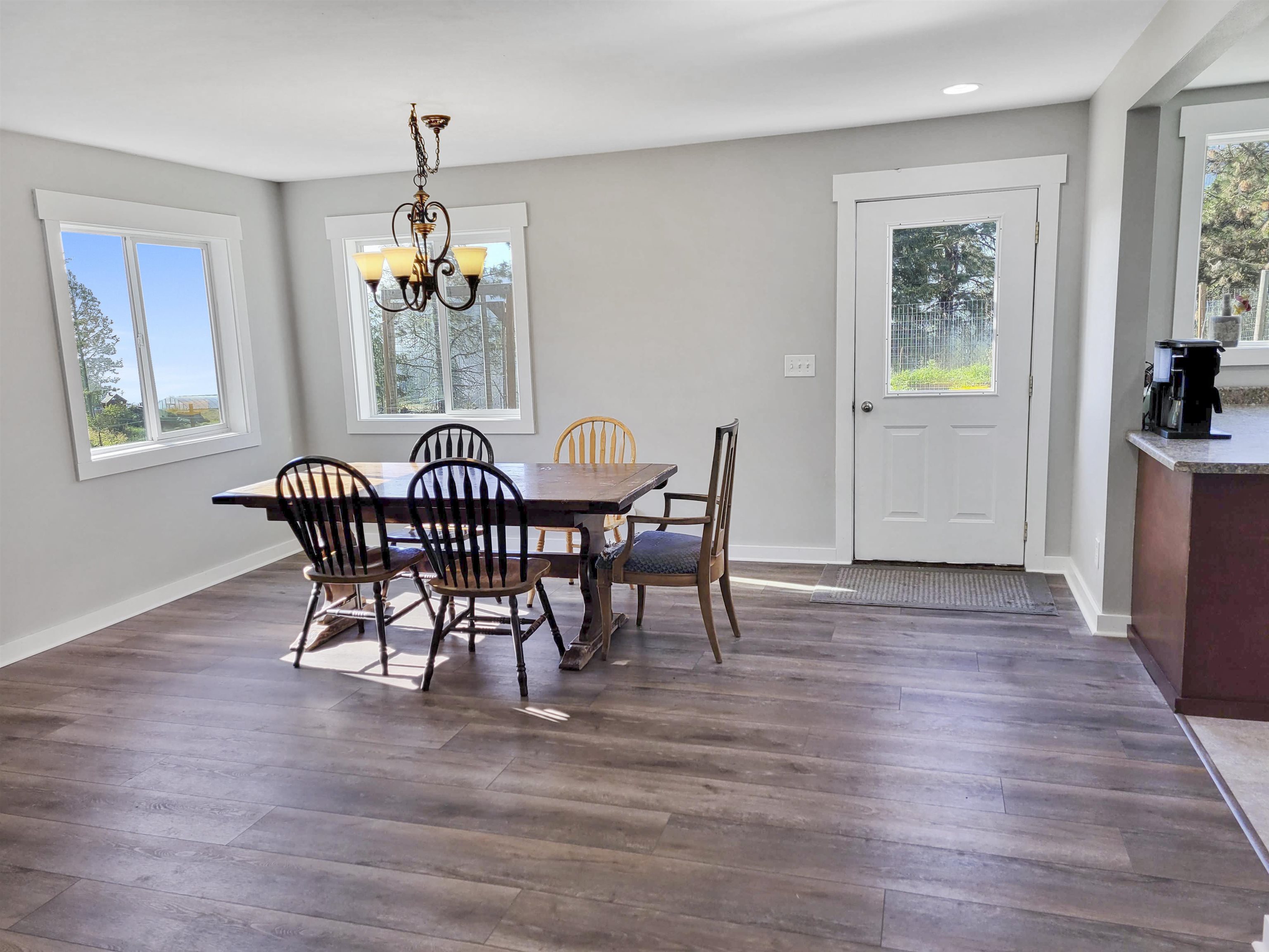 1933 Timber Ridge Way Addy, WA 99101 - Photo 8 of 30