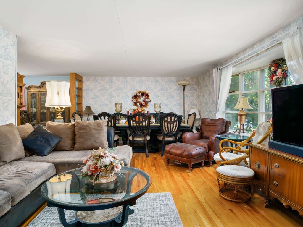 674 Cafferty Hill Road Endicott, NY 13760 - Photo 8 of 43 Gallery Image 8