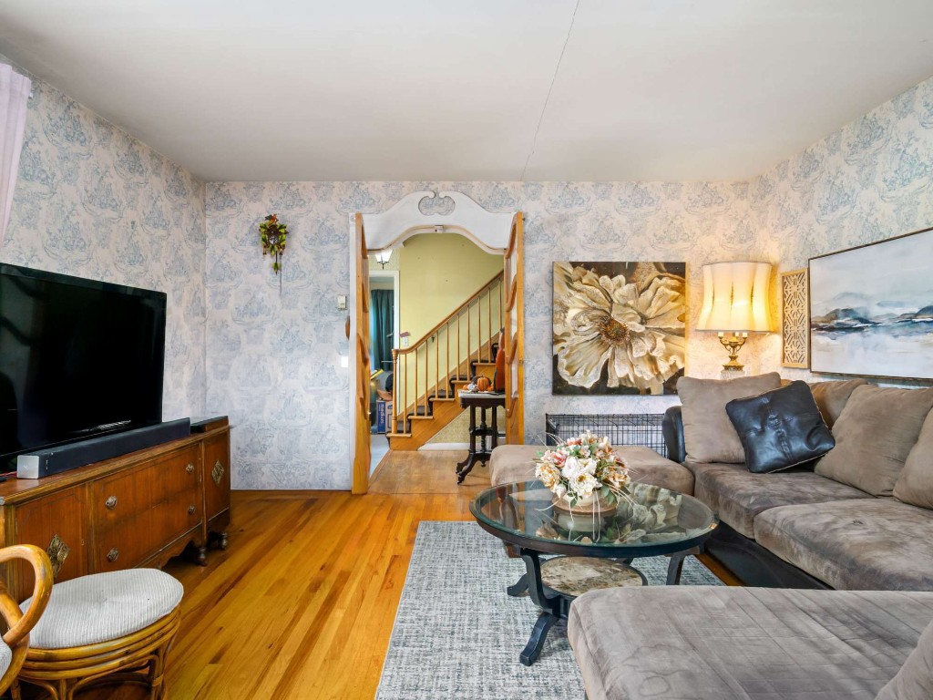 674 Cafferty Hill Road Endicott, NY 13760 - Photo 10 of 43 Gallery Image 10