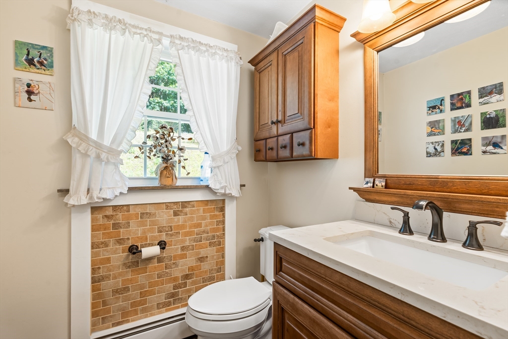 32 Old County Road Winchendon, MA 01475 - Photo 11 of 42 Gallery Image 11