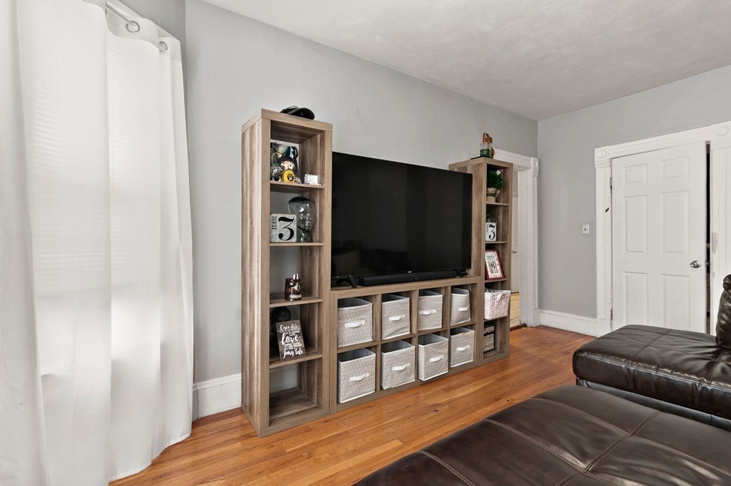 30 Merrick Avenue Springfield, MA 01109 - Photo 17 of 38