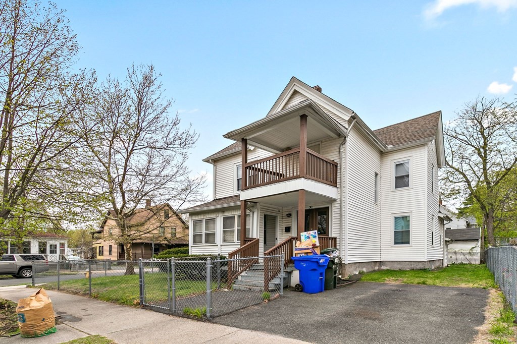 30 Merrick Avenue Springfield, MA 01109 - Photo 2 of 38