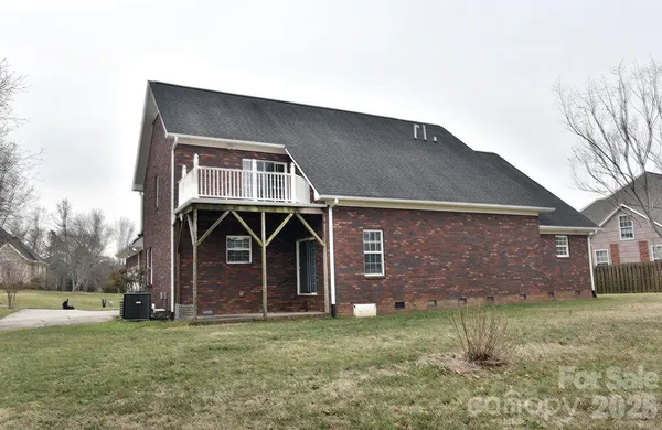 $685,000 | 1203 Edgewater Court, Salisbury, NC 28146