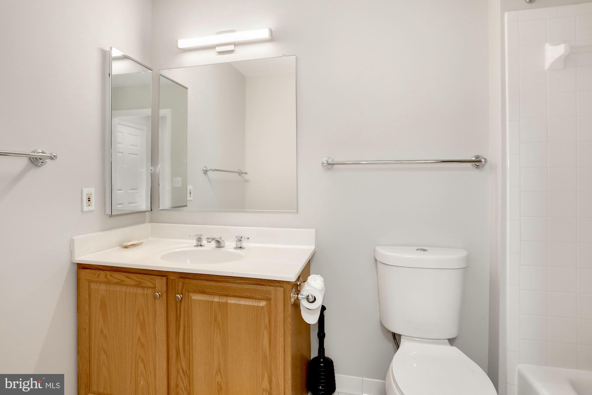 5108 Warren Place Northwest Washington, DC 20016 - Photo 27 of 32 Lower Level Full Bath