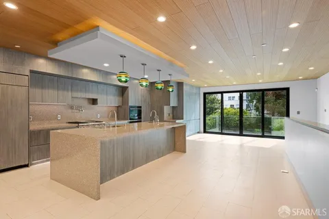 $7,000,000 | 1655 Beach Street, San Francisco, CA 94123