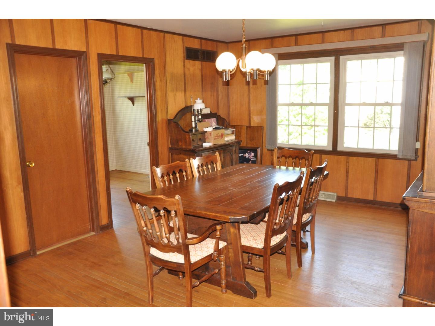 2006 Surrey Road Oreland, PA 19075 - Photo 11 of 25