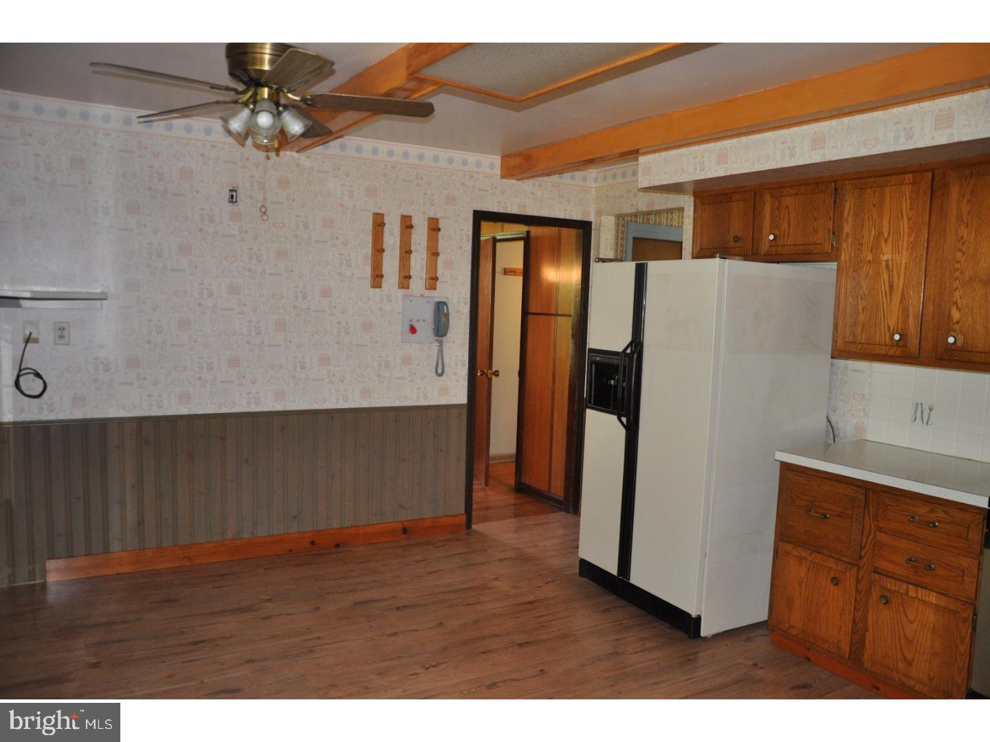 2006 Surrey Road Oreland, PA 19075 - Photo 12 of 25