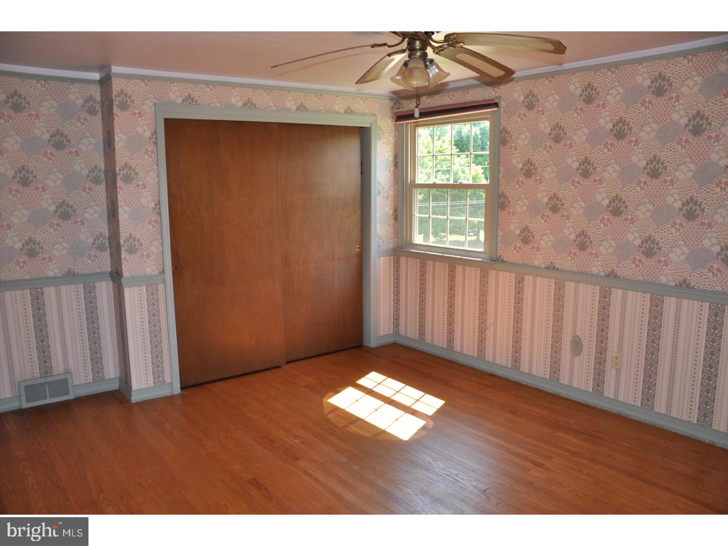 2006 Surrey Road Oreland, PA 19075 - Photo 16 of 25