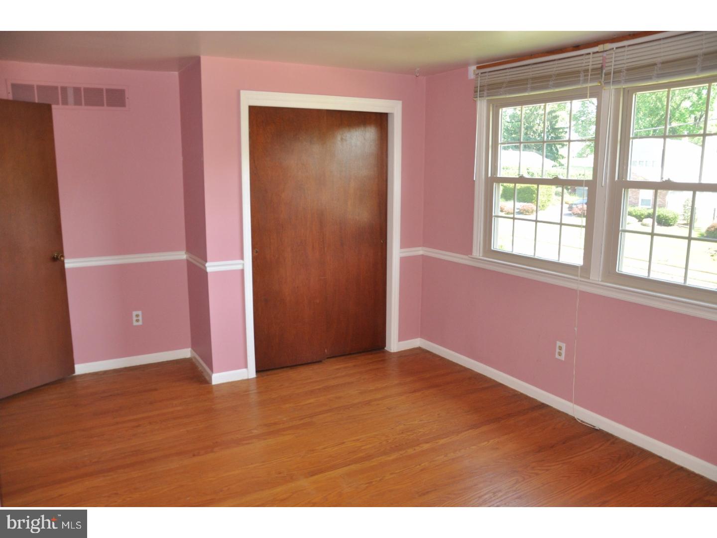 2006 Surrey Road Oreland, PA 19075 - Photo 19 of 25