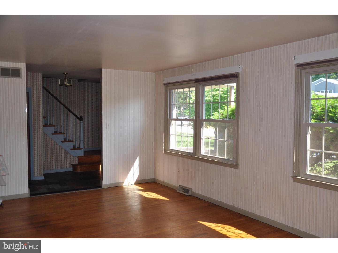 2006 Surrey Road Oreland, PA 19075 - Photo 6 of 25